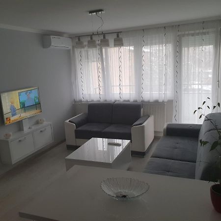 Apartment Ste-Mi Banyaluka Dış mekan fotoğraf