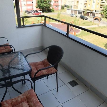 Apartment Ste-Mi Banyaluka Dış mekan fotoğraf